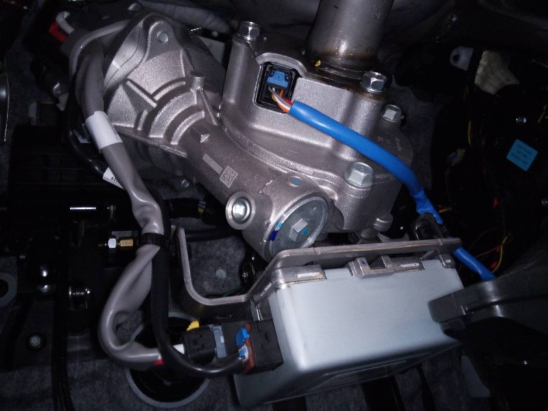 Recambio de columna direccion para ssangyong korando crystal 4x2 referencia OEM IAM SC4228J337  