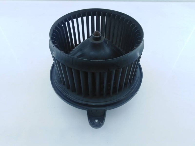 Recambio de ventilador calefaccion para ford transit courier trend referencia OEM IAM 0130115579  E2-B3-10-2