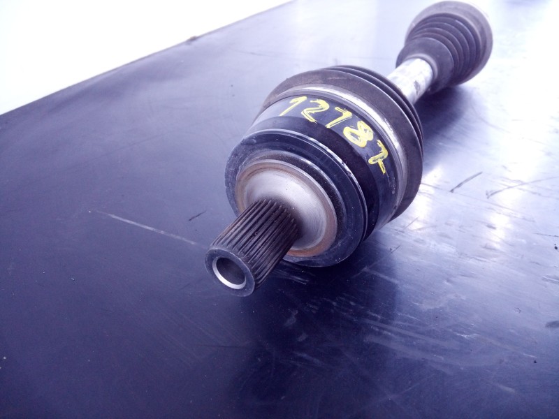 Recambio de transmision delantera izquierda para mercedes-benz clase a (w176) a 180 cdi blueefficiency (176.012) referencia OEM 