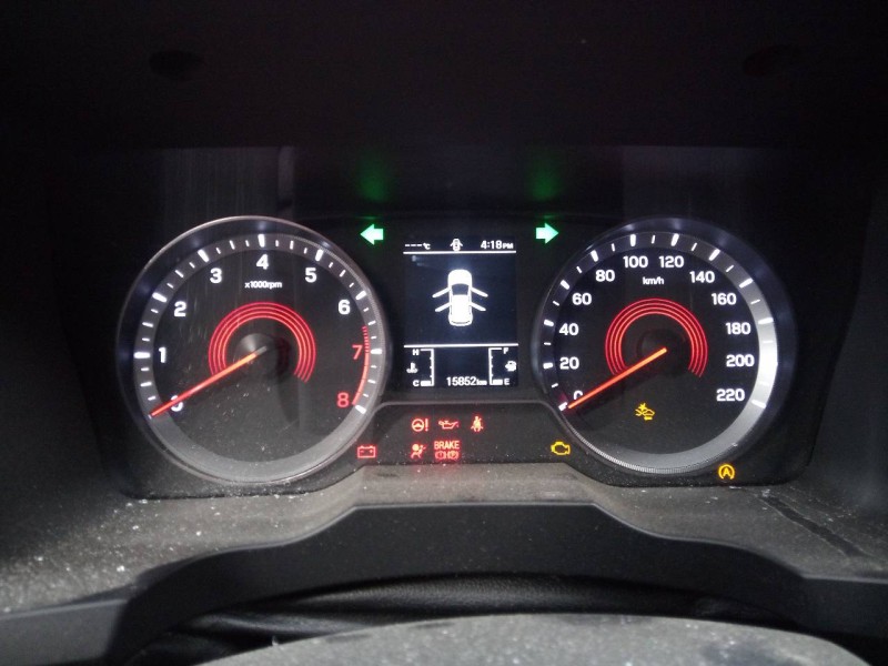 Recambio de cuadro instrumentos para ssangyong korando crystal 4x2 referencia OEM IAM 8021037261  E3-A3-18-2