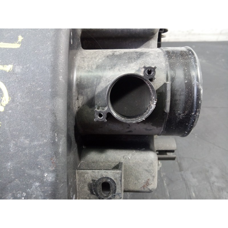 Recambio de filtro aire para mazda 3 lim. () evolution referencia OEM IAM   P2-B3-3