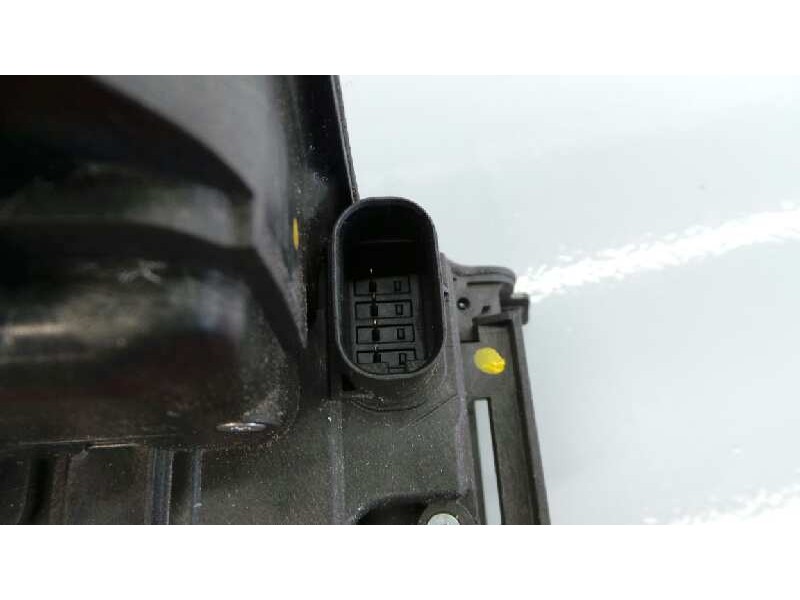 Recambio de cerradura puerta trasera izquierda para bmw serie 2 active tourer (f45) 218d referencia OEM IAM 51237281939  E1-A3-4