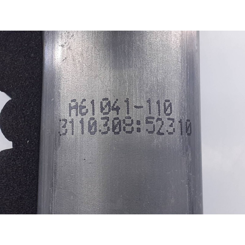 Recambio de motor elevalunas trasero izquierdo para mercedes-benz clase cla (w117) cla 220 cdi (117.303) referencia OEM IAM A610