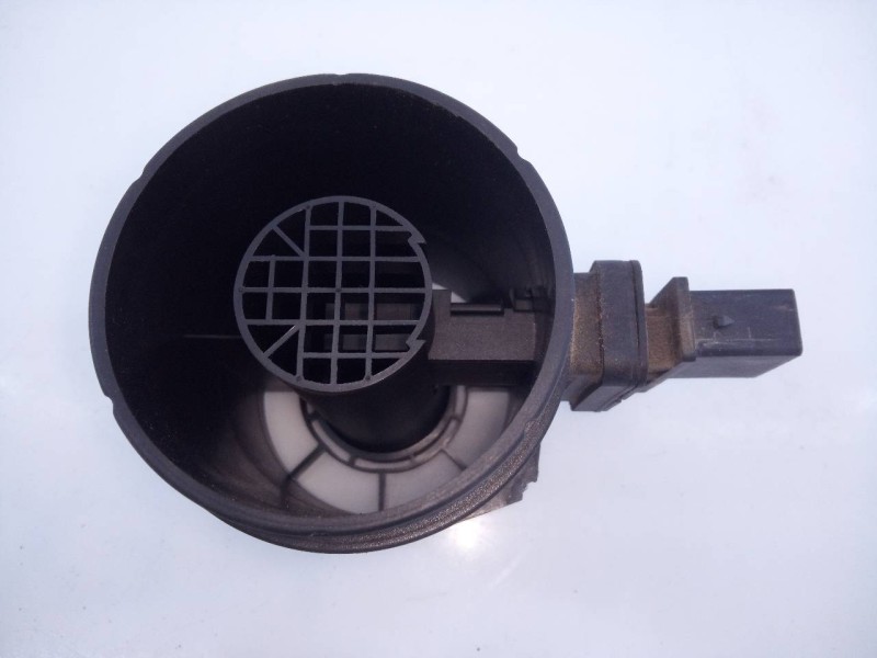 Recambio de caudalimetro para bmw x1 (e84) sdrive 18d referencia OEM IAM 028100614 850972 E3-A2-35-4