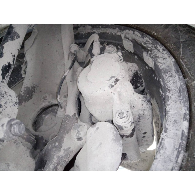 Recambio de pinza freno delantera derecha para bmw serie 5 berlina (g30) 520d sport line referencia OEM IAM   