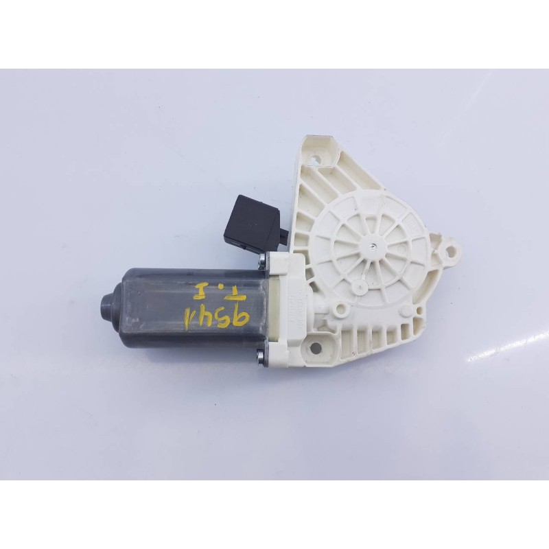 Recambio de motor elevalunas trasero izquierdo para mercedes-benz clase cla (w117) cla 220 cdi (117.303) referencia OEM IAM A610