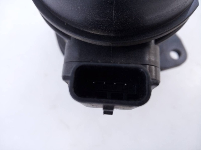 Recambio de caudalimetro para renault clio iv limited referencia OEM IAM 8200682558  E2-A1-33-2