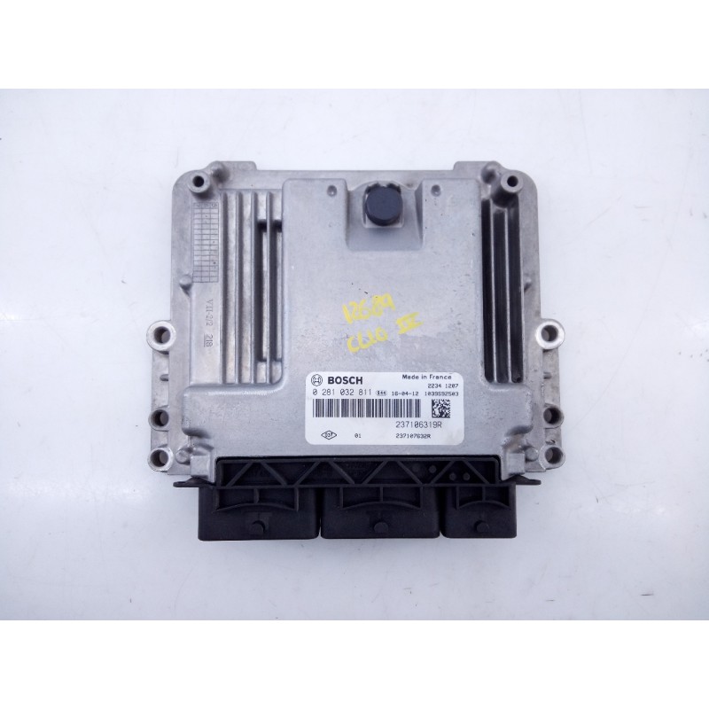 Recambio de centralita motor uce para renault clio iv limited referencia OEM IAM 237106319R 0281032811 E2-A1-30-7