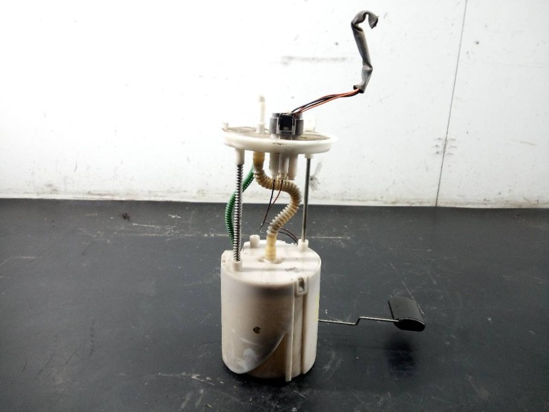 Recambio de aforador para hyundai ix35 style 2wd referencia OEM IAM 311102Y200  P3-A6-2-5