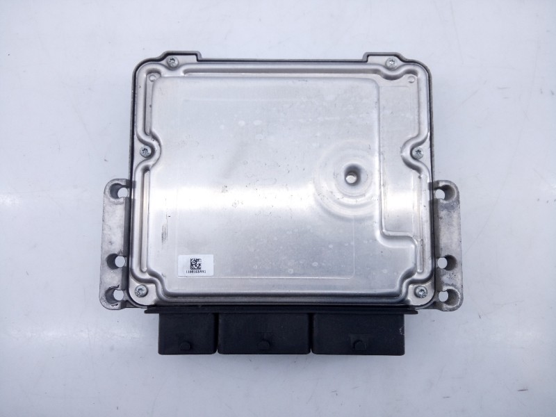 Recambio de centralita motor uce para renault clio iv limited referencia OEM IAM 237106319R 0281032811 E2-A1-30-7