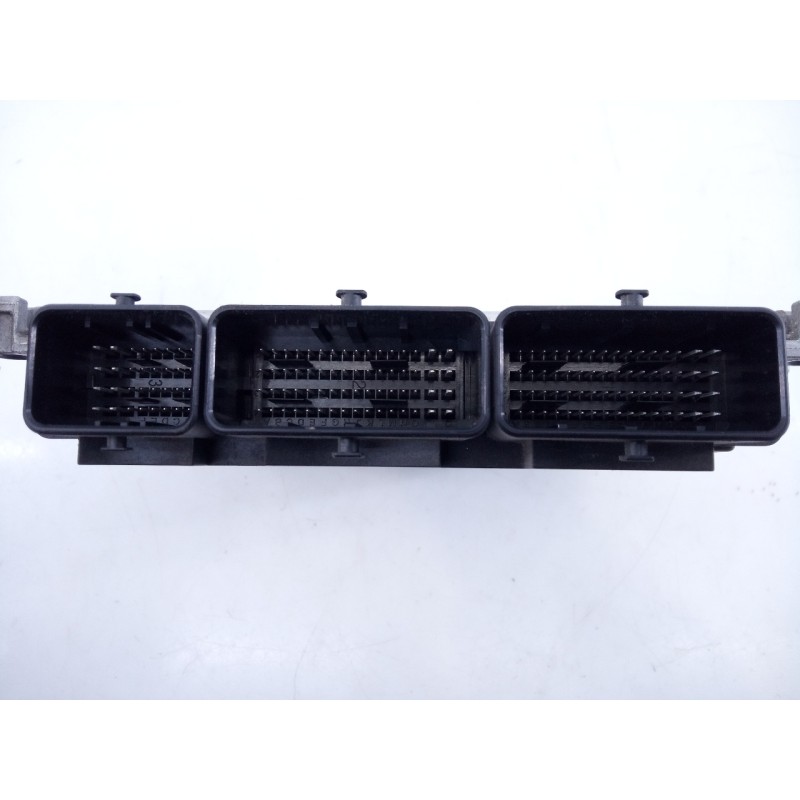 Recambio de centralita motor uce para renault clio iv limited referencia OEM IAM 237106319R 0281032811 E2-A1-30-7