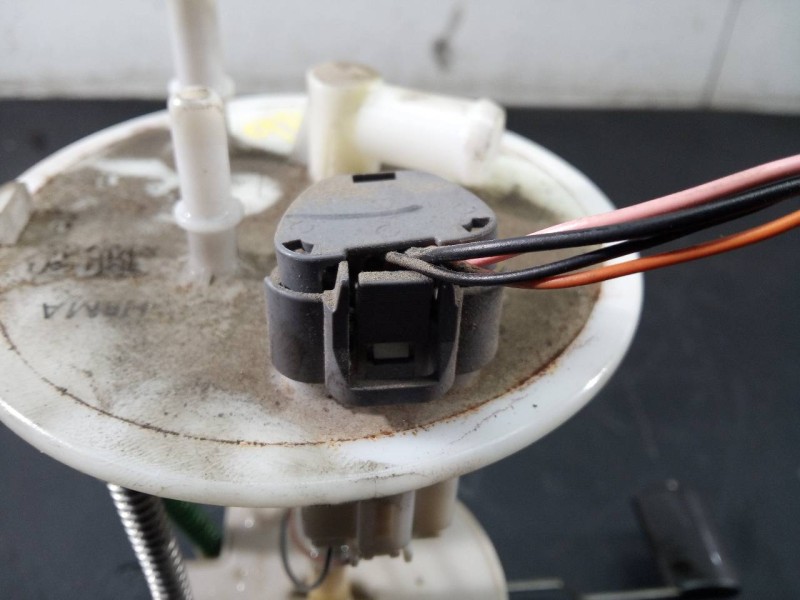 Recambio de aforador para hyundai ix35 style 2wd referencia OEM IAM 311102Y200  P3-A6-2-5