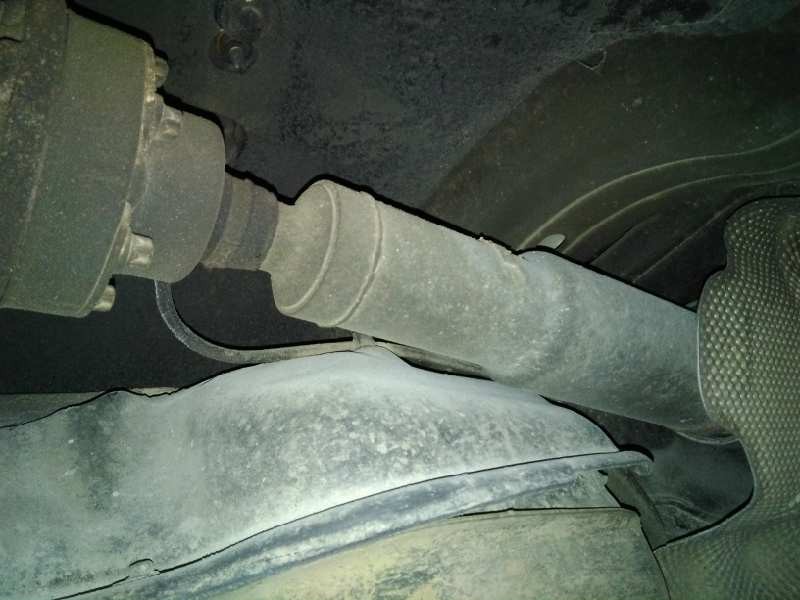 Recambio de transmision central para land rover discovery v6 td se referencia OEM IAM   