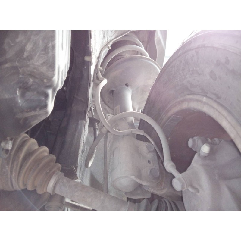 Recambio de amortiguador delantero izquierdo para toyota rav 4 (a2) 2.0 d-4d executive 4x4 (2003) referencia OEM IAM   