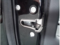 CERRADURA PUERTA DELANTERA IZQUIERDA 