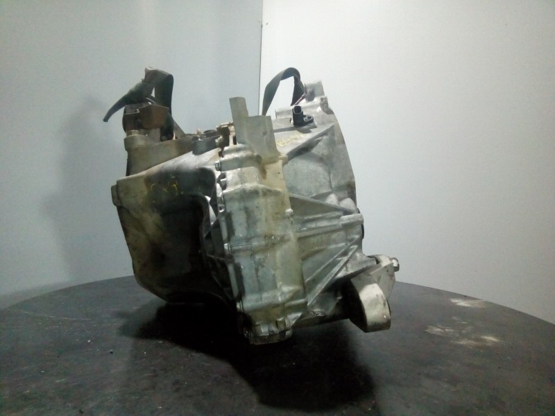 Recambio de caja cambios para mazda 5 berl. (cr) 2.0 crtd active+ (105kw) referencia OEM IAM A6X26555  M1-A3-23