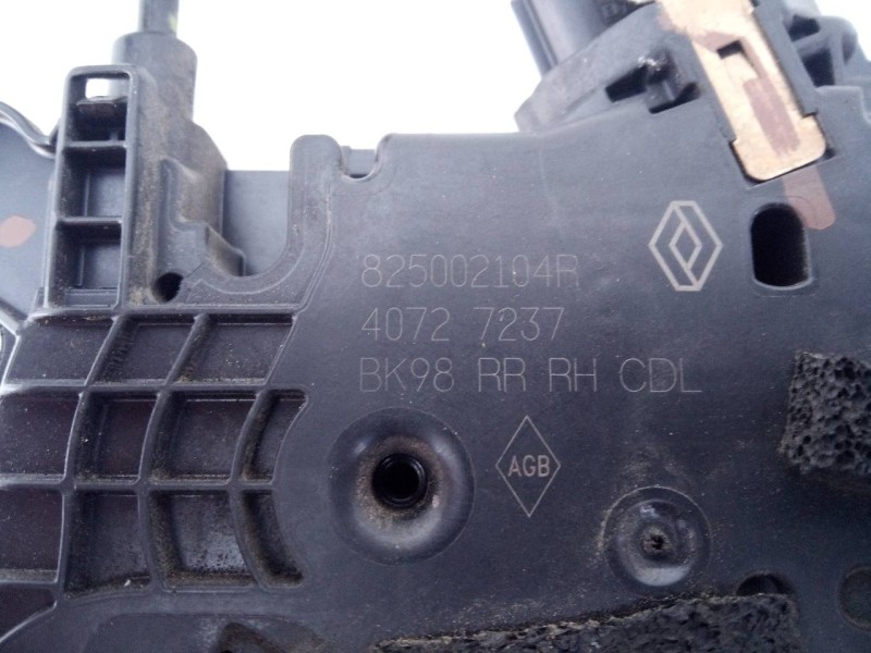 Recambio de cerradura puerta trasera derecha para renault clio iv limited referencia OEM IAM 825002104R  E1-A1-44-2