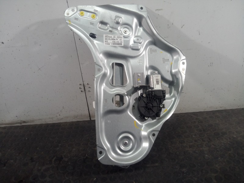 Recambio de elevalunas trasero derecho para hyundai ix35 style 2wd referencia OEM IAM 834802Y010  P2-B4-7
