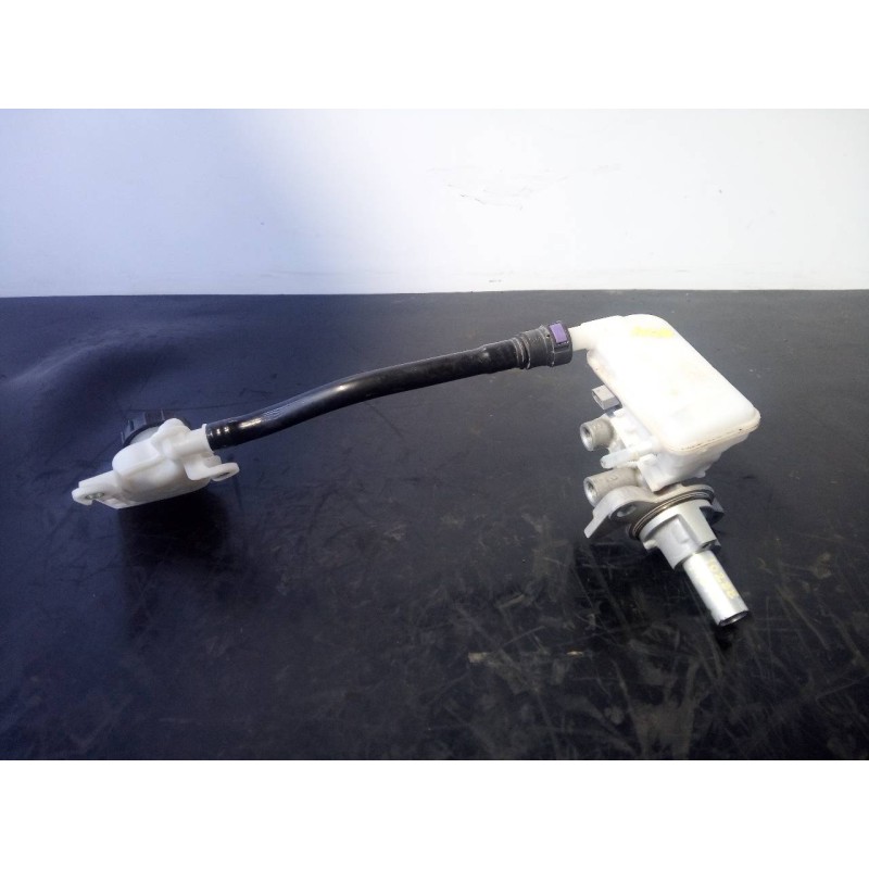 Recambio de bomba freno para ford fiesta (ccn) trend referencia OEM IAM A0310503  P3-B9-13-1