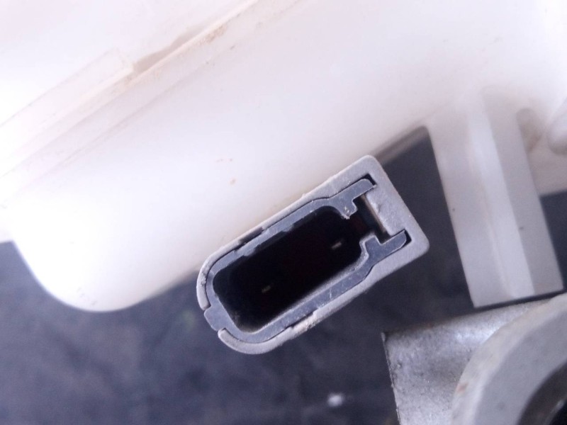 Recambio de bomba freno para ford fiesta (ccn) trend referencia OEM IAM A0310503  P3-B9-13-1