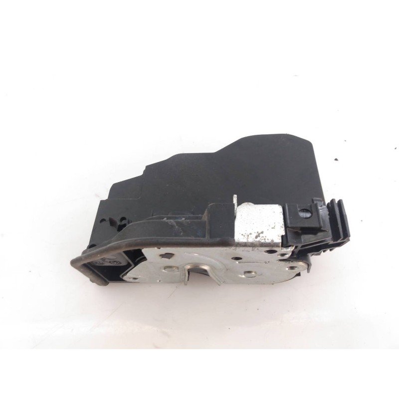 Recambio de cerradura puerta trasera derecha para bmw x5 (e70) xdrive30d referencia OEM IAM   E1-A3-32-2
