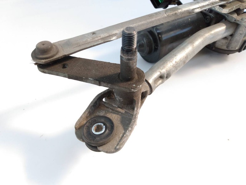 Recambio de motor limpia delantero para hyundai ix35 style 2wd referencia OEM IAM   E2-B5-35-1