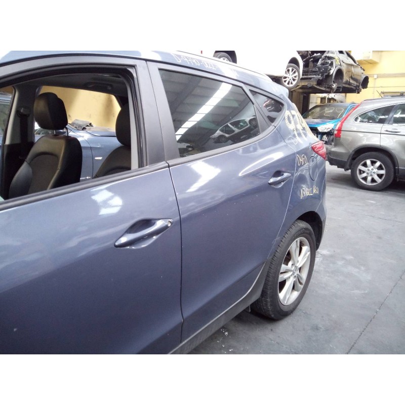 Recambio de puerta trasera izquierda para hyundai ix35 style 2wd referencia OEM IAM   