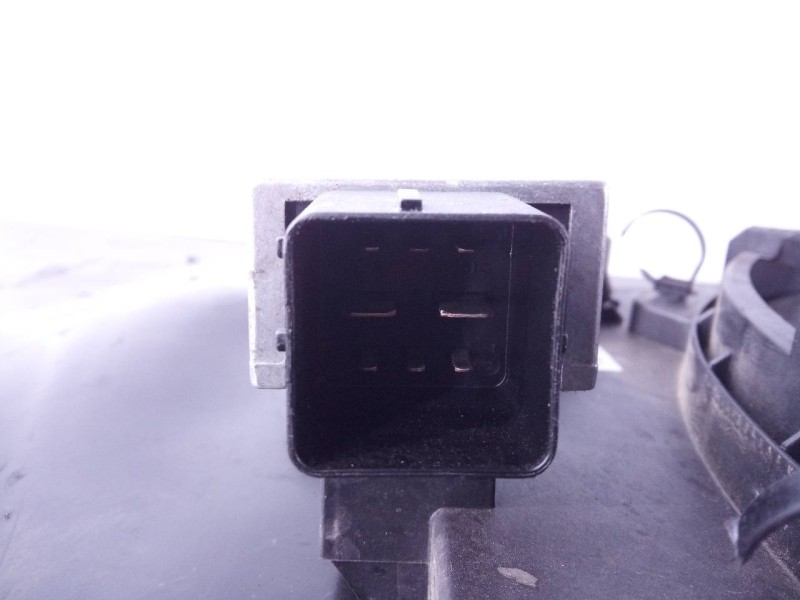 Recambio de electroventilador para renault clio iv limited referencia OEM IAM 214818009R  P2-A10-4