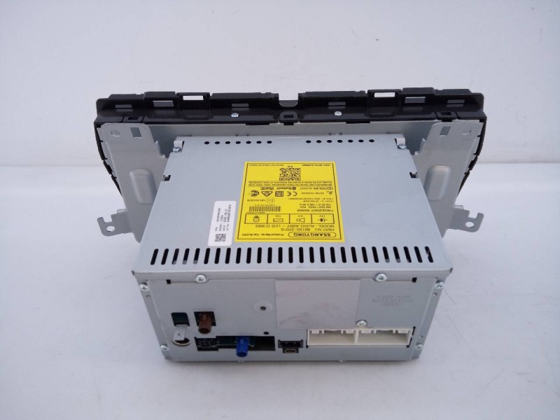 Recambio de sistema audio / radio cd para ssangyong korando crystal 4x2 referencia OEM IAM 8915037010  E3-A3-14-1