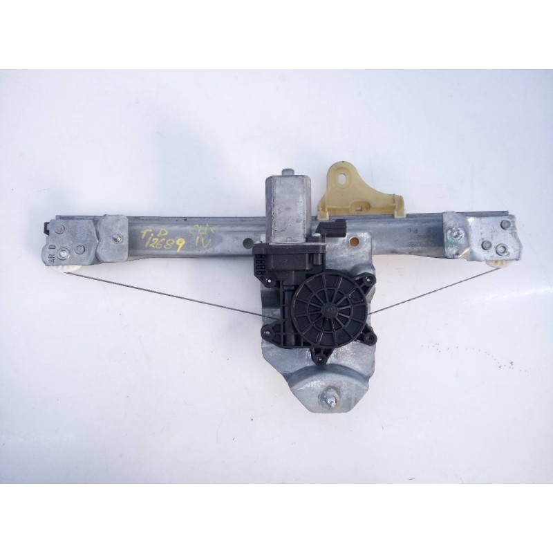 Recambio de elevalunas trasero derecho para renault clio iv limited referencia OEM IAM 128001471B 9030319C E1-A1-32-2