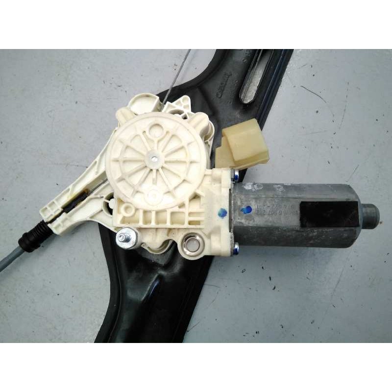 Recambio de elevalunas delantero derecho para bmw x5 (e70) xdrive30d referencia OEM IAM 6967262 974622101 E1-A3-12-1