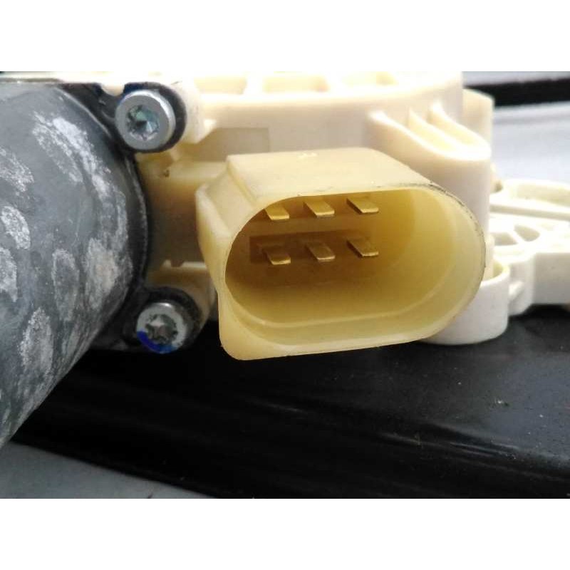 Recambio de elevalunas delantero derecho para bmw x5 (e70) xdrive30d referencia OEM IAM 6967262 974622101 E1-A3-12-1