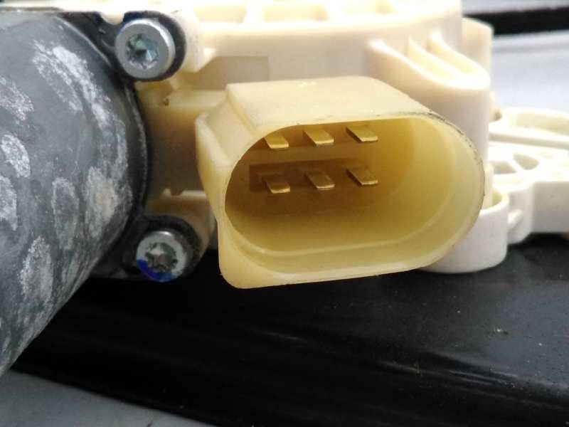 Recambio de elevalunas delantero derecho para bmw x5 (e70) xdrive30d referencia OEM IAM 6967262 974622101 E1-A3-12-1