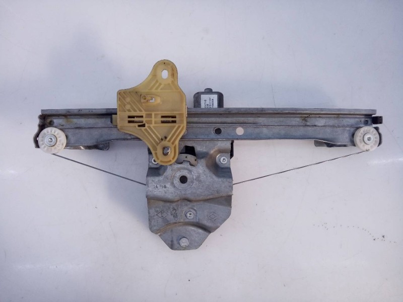 Recambio de elevalunas trasero derecho para renault clio iv limited referencia OEM IAM 128001471B 9030319C E1-A1-32-2