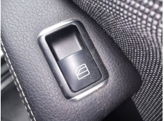 MANDO ELEVALUNAS DELANTERO DERECHO 