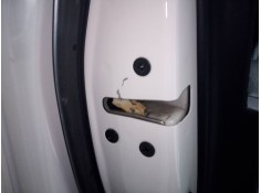 CERRADURA PUERTA DELANTERA IZQUIERDA 