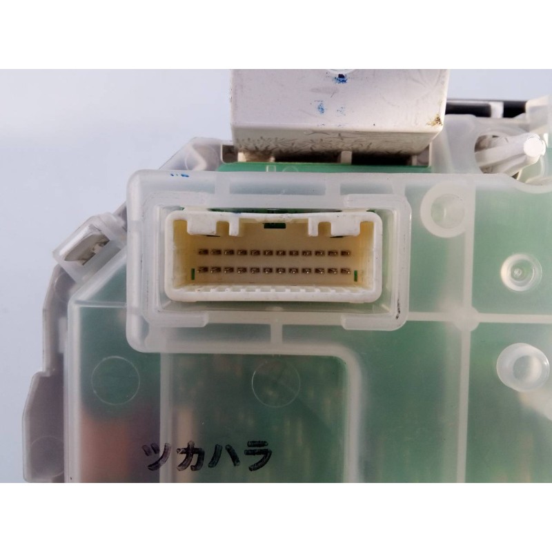 Recambio de cuadro instrumentos para mazda 3 lim. () evolution referencia OEM IAM H4BHS2F  E3-B5-29-3