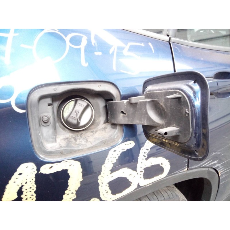 Recambio de tapa exterior combustible para bmw x1 (e84) sdrive 18d referencia OEM IAM   