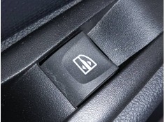 MANDO ELEVALUNAS TRASERO IZQUIERDO 