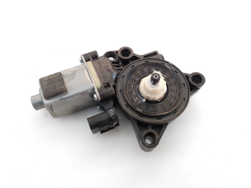 Recambio de motor elevalunas trasero izquierdo para kia sportage drive 2wd referencia OEM IAM 83450F1000  E2-B5-15-2