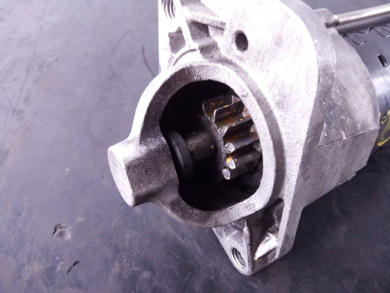 Recambio de motor arranque para renault clio iv limited referencia OEM IAM 233006508R  P3-A7-23-1