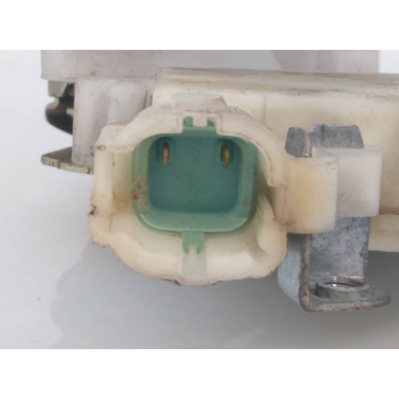 Recambio de cerradura puerta trasera derecha para nissan x-trail (t30) elegance referencia OEM IAM 8055240300  E2-A4-10-1