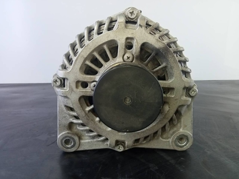 Recambio de alternador para nissan x-trail (t31) se referencia OEM IAM 23100JG71A  P3-A4-9-3