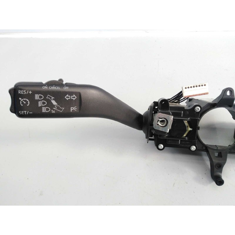 Recambio de mando intermitentes para seat leon (1p1) reference copa referencia OEM IAM 5K0953521  E2-A1-3-8