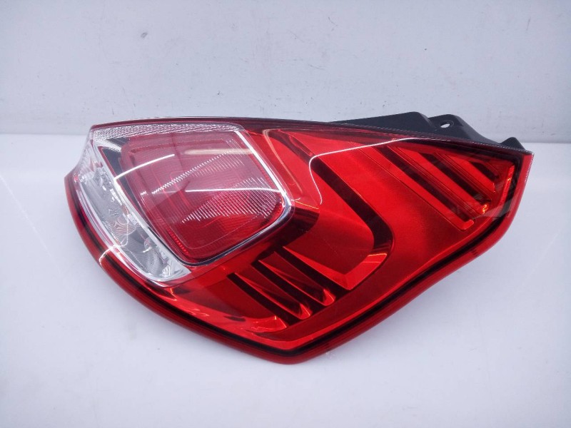 Recambio de piloto trasero derecho para ford fiesta (ccn) trend referencia OEM IAM   E2-B3-43-1