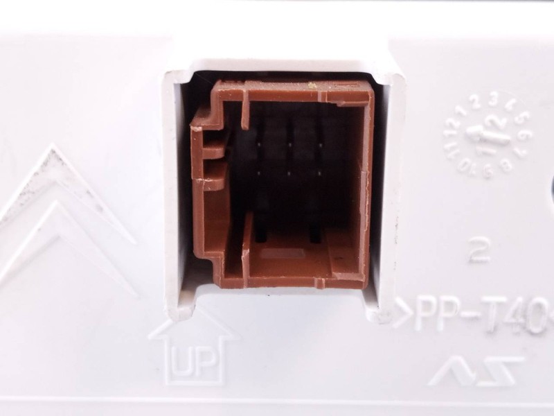 Recambio de cuadro instrumentos para peugeot 508 allure hybrid4 referencia OEM IAM 9800419880 9678558780 E3-B2-40-1