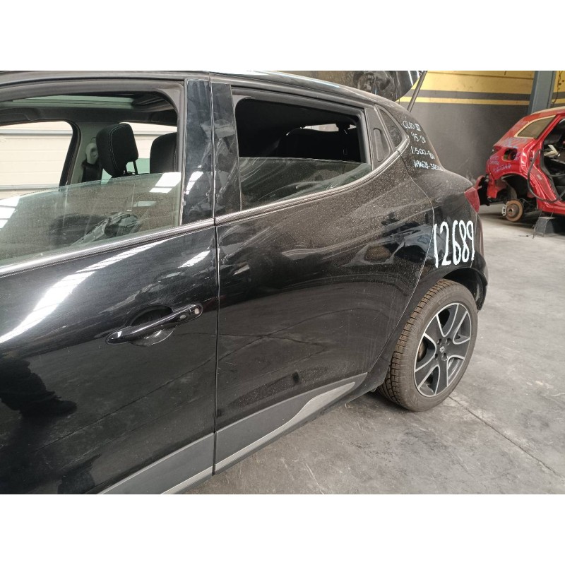 Recambio de puerta trasera izquierda para renault clio iv limited referencia OEM IAM   