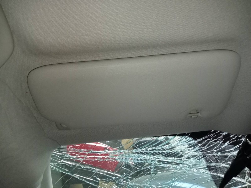 Recambio de parasol izquierdo para mazda cx-30 selection 2wd referencia OEM IAM   