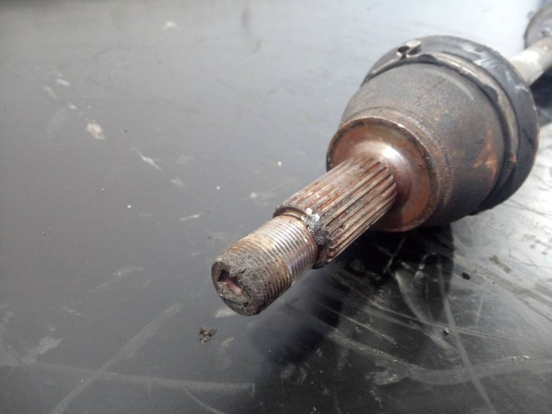 Recambio de transmision delantera derecha para ford fiesta (ccn) trend referencia OEM IAM 8V513B436CD  P1-B6-37