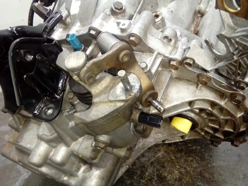 Recambio de caja cambios para nissan x-trail (t30) elegance referencia OEM IAM 8H5  M1-B4-48